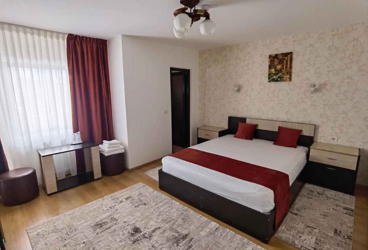 Pensiunea Royal Borşa Exterior foto